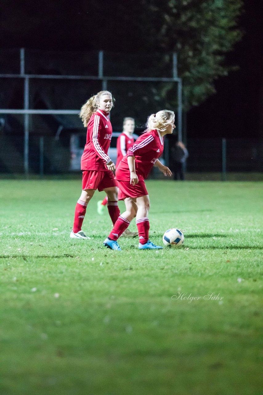 Bild 252 - Frauen SG Krempe/ETSV F. Glueckstadt - TSV Heiligenstedten : Ergebnis: 8:0